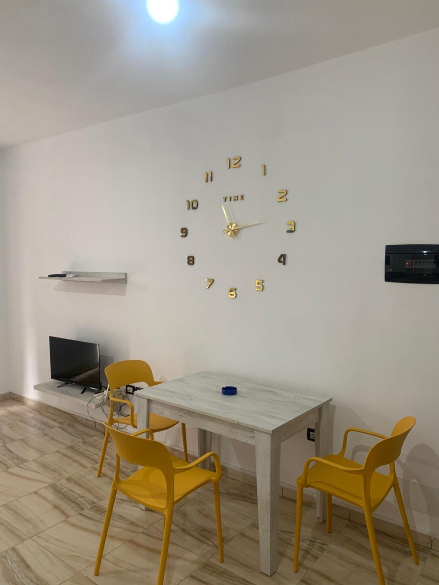 Adriatik Apartaments ซารานเดอ ภายนอก รูปภาพ